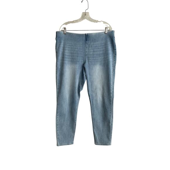 NEW Soft Surroundings Ultimate Denim Supremely Soft Pull-On Light Wash Jeans XL - Picture 1 of 6